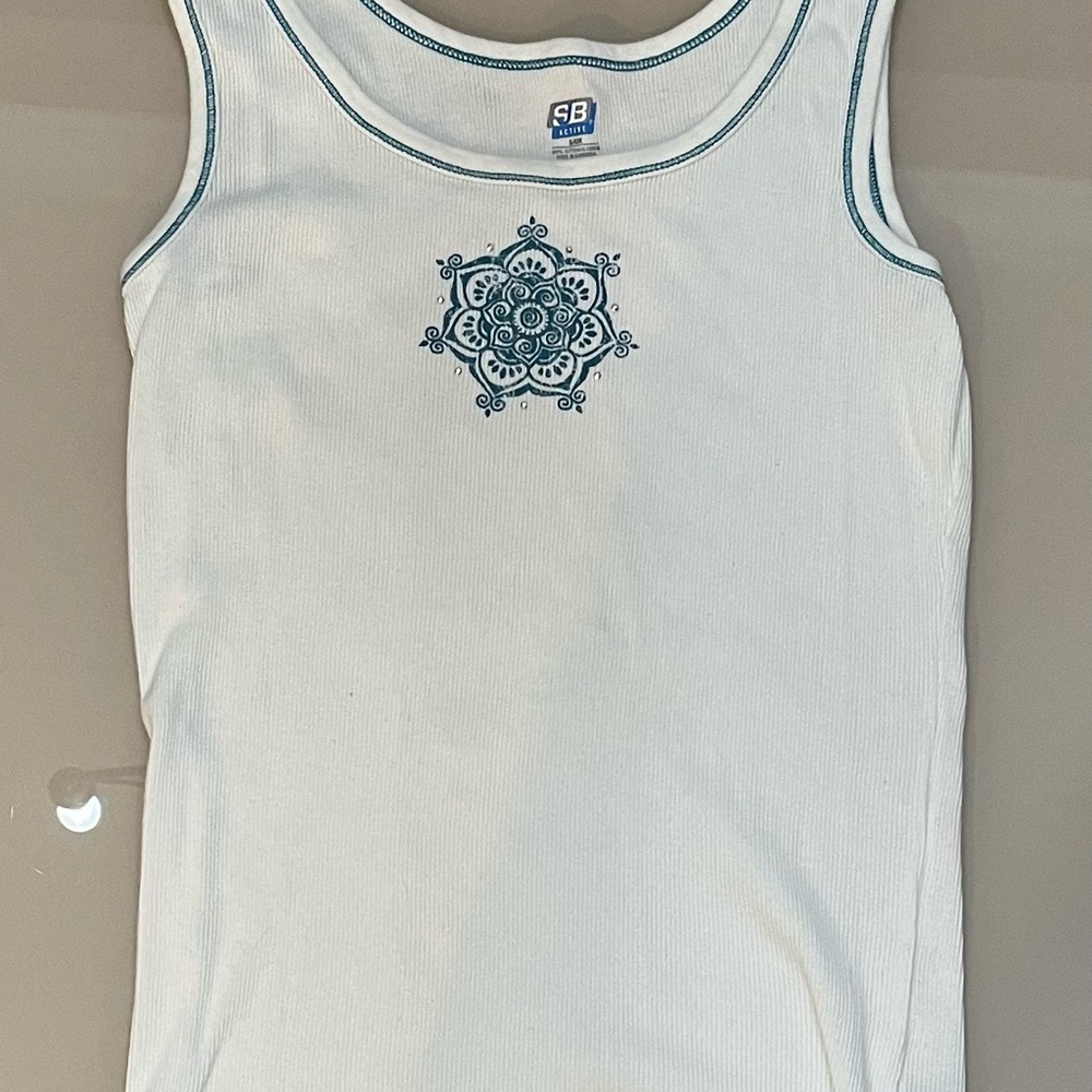 Vintage blue flower tank top